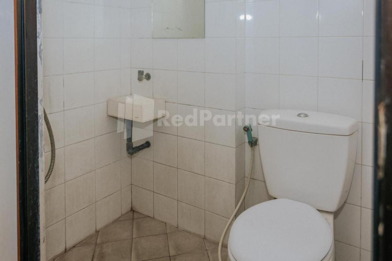 De Lugano Scbd Syariah Mitra Reddoorz Hotel Jakarta Buitenkant foto